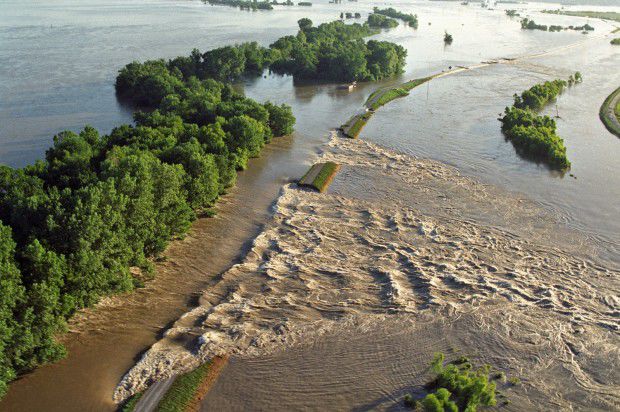 The Great Flood of 1993: Aug. 3, 1993
